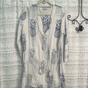 Blue Island White and Blue Pineapple Tunic